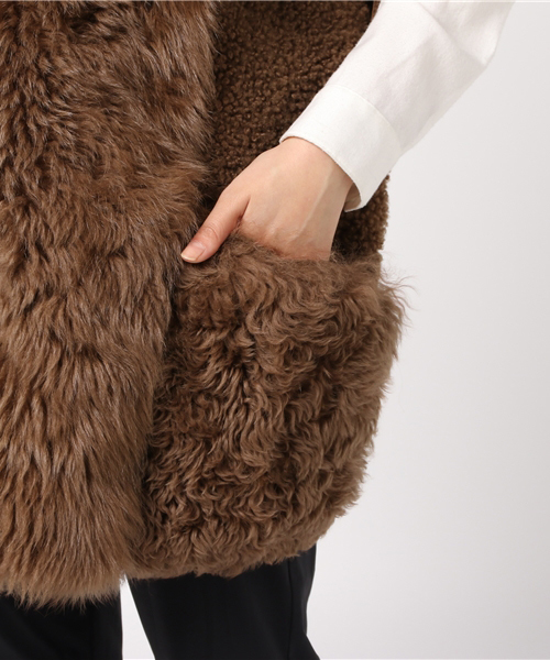 Deuxieme Classe（ドゥーズィエムクラス）の「*BLANCHA(PRE)MOUTON VEST◆（その他アウター・レディース・キャメル・FREE）」の7枚目の写真