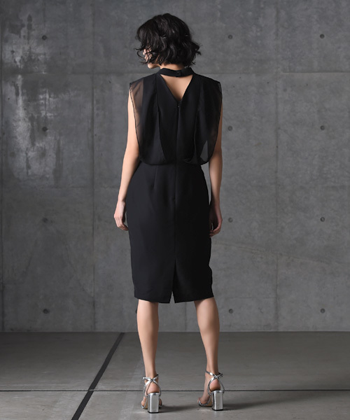 amorous insense（アモラスインセンス）の「シフォン×ジョーゼットシースルーＶネックワンピース（ドレス・レディース・ブラック・MEDIUM）」の3枚目の写真