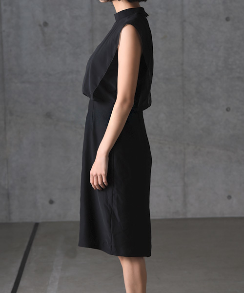 amorous insense（アモラスインセンス）の「シフォン×ジョーゼットシースルーＶネックワンピース（ドレス・レディース・ブラック・MEDIUM）」の7枚目の写真