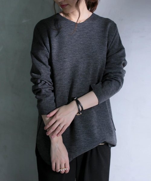 antiqua(アンティカ)の「バックデザイントップス(Tシャツ/カットソー・レディース・ブラック/ダークグレー・FREE)」の8枚目の写真