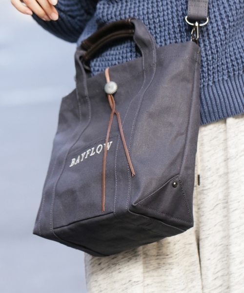 BAYFLOW（ベイフロー）の「BAYFLOW／2WAYコンチョロゴトート　18SS（トートバッグ・レディース・ネイビー/アイボリー/グレー・FREE）」の3枚目の写真