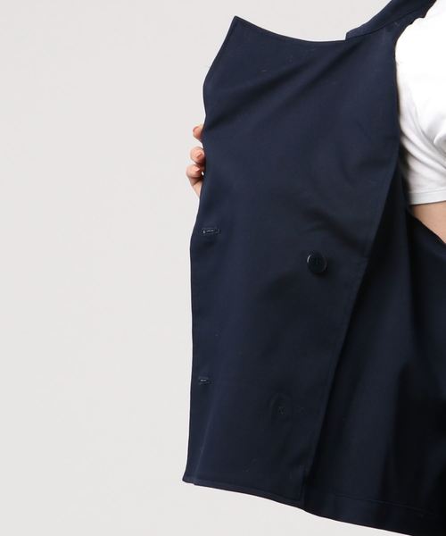 ottilie（オティーリエ）の「（WEB限定）ショートトレンチコート（トレンチコート・レディース・ベージュ/ネイビー・FREE）」の4枚目の写真