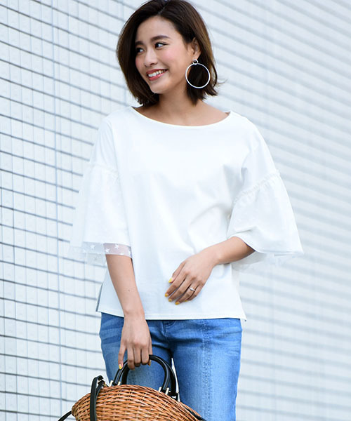 LIPSTAR（リップスター）の「星チュール使いフレアカットソー（Tシャツ/カットソー・レディース・オフホワイト/ブラック/レッド・M）」の2枚目の写真