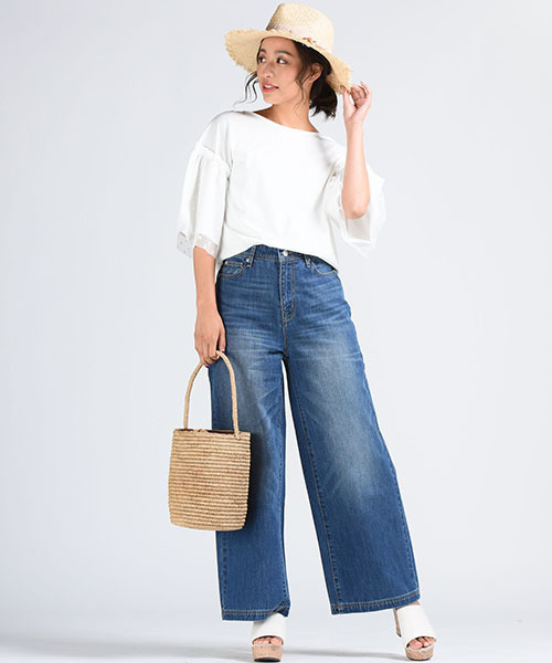 LIPSTAR（リップスター）の「星チュール使いフレアカットソー（Tシャツ/カットソー・レディース・オフホワイト/ブラック/レッド・M）」の11枚目の写真