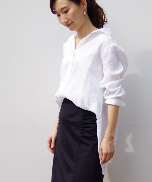 NARACAMICIE（ナラカミーチェ）の「イタリアン麻 ビッグシルエット シャツ（シャツ/ブラウス・レディース・ブルー/ピンク/ホワイト・MEDIUM/LARGE/SMALL）」の14枚目の写真