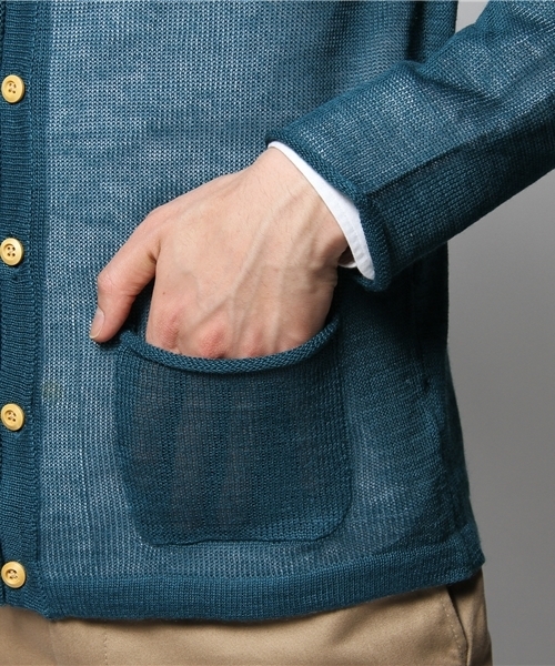 JOURNAL STANDARD relume(ジャーナルスタンダード レリューム)の「リネンカラーVネックニットカーディガン(カーディガン/ボレロ・メンズ・グリーン/ブルー/オレンジ/マスタード/ネイビー・MEDIUM/SMALL/LARGE)」の10枚目の写真