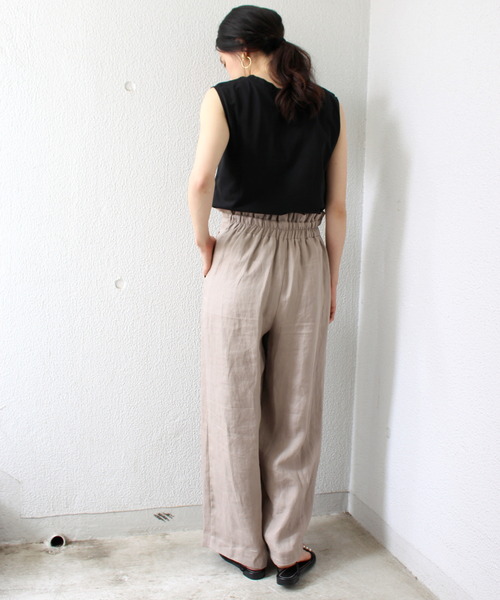 ottilie(オティーリエ)の「ちびHELLOノースリーブTシャツ(Tシャツ/カットソー・レディース・ブラック/ベージュ/グレー/オフホワイト・FREE)」の11枚目の写真