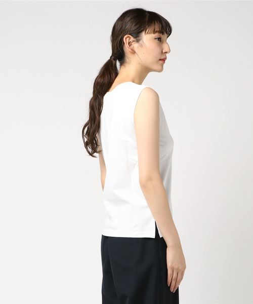 ottilie(オティーリエ)の「ちびHELLOノースリーブTシャツ(Tシャツ/カットソー・レディース・ブラック/ベージュ/グレー/オフホワイト・FREE)」の5枚目の写真