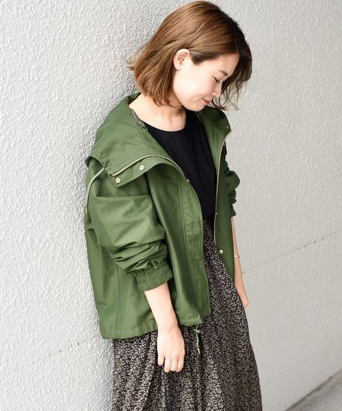 liflattie ships（リフラティ シップス）の「liflattie ships:フードジップブルゾン◇（ブルゾン・レディース・ブラック/ベージュ/グリーン・SMALL/MEDIUM）」の3枚目の写真