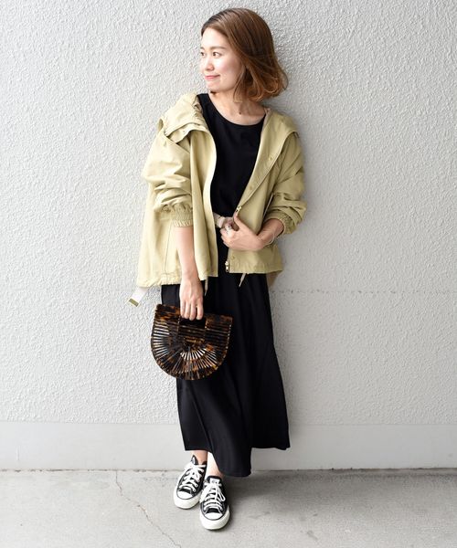 liflattie ships（リフラティ シップス）の「liflattie ships:フードジップブルゾン◇（ブルゾン・レディース・ブラック/ベージュ/グリーン・SMALL/MEDIUM）」の5枚目の写真