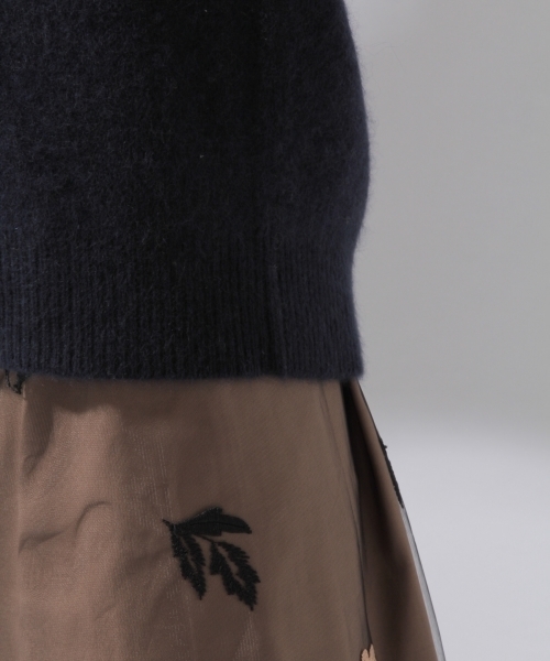 laboratory work（ラボラトリーワーク）の「プレミアム３者混Ｖネックニット（ニット/セーター・レディース・ネイビー/ブラウン/オレンジ・MEDIUM）」の12枚目の写真