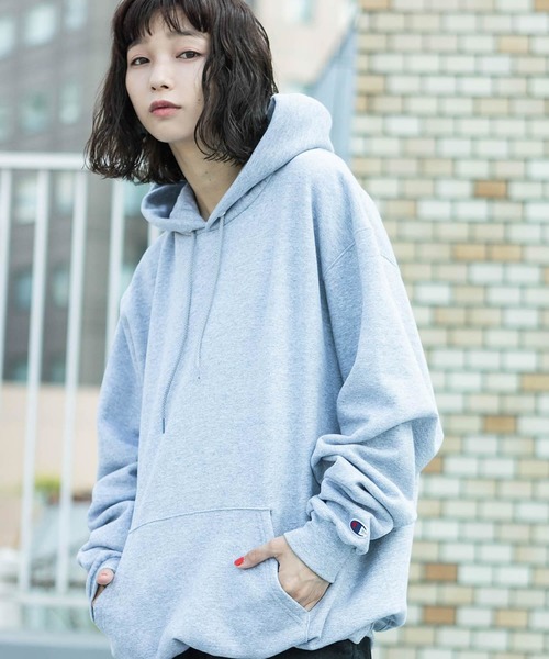 Champion�i�`�����s�I���j�́u�yChampion�z���f�B�[�X �`�����s�I�� HOODED ���N�� �X�[�p�[�I�[�o�[ �p�[�J�[�i�p�[�J�[�j�v�b�O���[