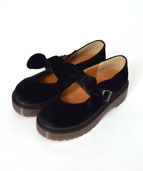 w closet（ダブルクローゼット）の「厚底リボンシューズ_（その他シューズ・レディース・ブラック/ブラック系その他/レッド系その他・M/L）」の2枚目の写真