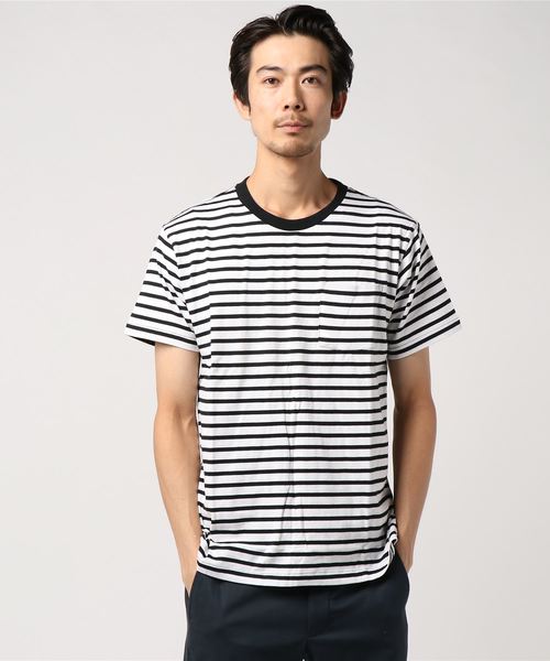 FRUIT OF THE LOOM（フルーツオブザルーム）の「FRUITS OF THE ROOM/フルーツオブザルーム/2パックTシャツ（Tシャツ/カットソー・メンズ・ホワイト×ブラック/ホワイト×ネイビー・SMALL/MEDIUM/LARGE）」の3枚目の写真