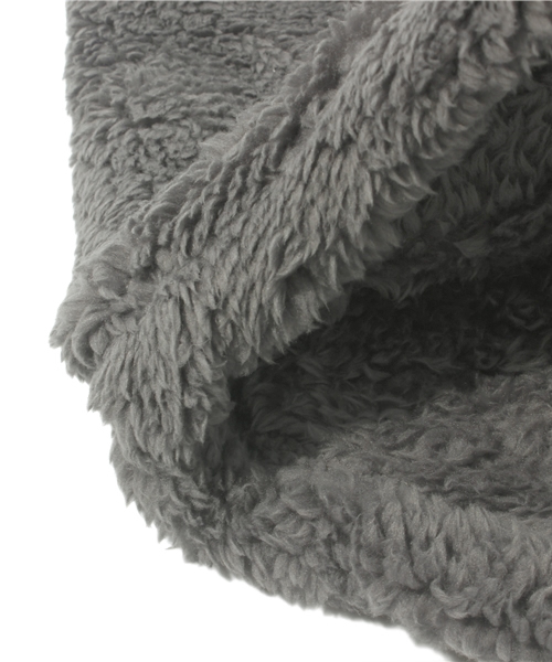 こども ビームス(コドモビームス)の「TALC / mimi ボア ハット(ニットキャップ/ビーニー・キッズ・グレー/ベージュ・2-4Y/6-8Y)」の4枚目の写真