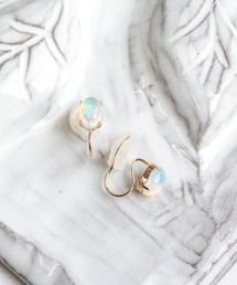cui-cui（キュイキュイ）の「オパール イヤリング | K10YG（イヤリング）」