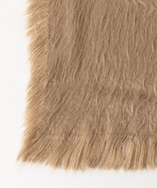 BEAUTY&YOUTH UNITED ARROWS（ビューティーアンドユースユナイテッドアローズ）の「BY シャギーストール ◆（ストール/ショール・レディース・ブラック/ベージュ/グレー/オフホワイト・FREE）」の7枚目の写真