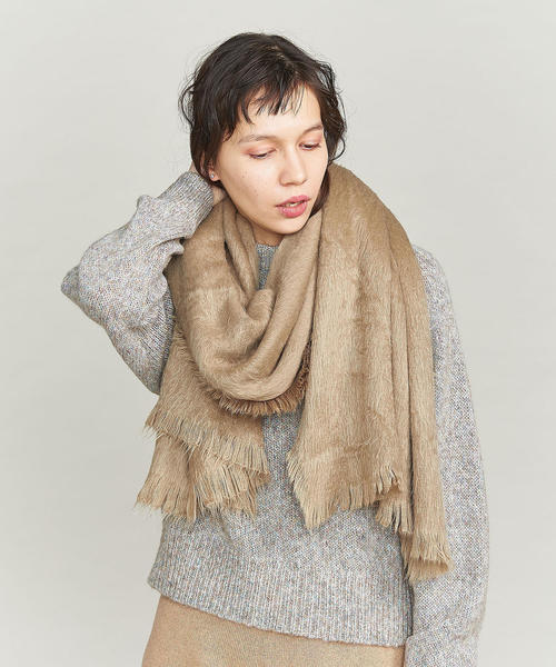 BEAUTY&YOUTH UNITED ARROWS（ビューティーアンドユースユナイテッドアローズ）の「BY シャギーストール ◆（ストール/ショール・レディース・ブラック/ベージュ/グレー/オフホワイト・FREE）」の10枚目の写真
