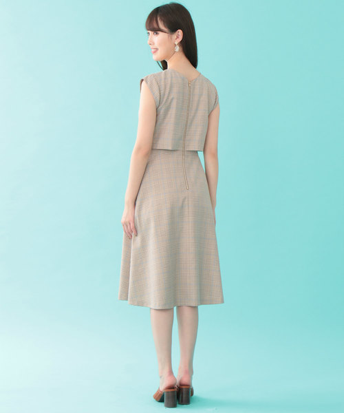 JILL by JILL STUART（ジルバイジルスチュアート）の「カラーラインチェック（ワンピース・レディース・ブラック/ブラウン・SMALL/MEDIUM）」の8枚目の写真