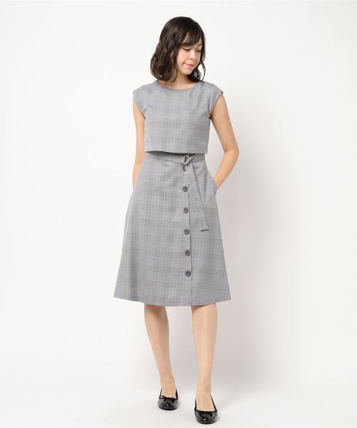 JILL by JILL STUART（ジルバイジルスチュアート）の「カラーラインチェック（ワンピース・レディース・ブラック/ブラウン・SMALL/MEDIUM）」の9枚目の写真