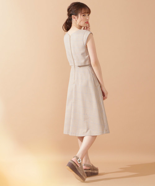 JILL by JILL STUART（ジルバイジルスチュアート）の「カラーラインチェック（ワンピース・レディース・ブラック/ブラウン・SMALL/MEDIUM）」の21枚目の写真