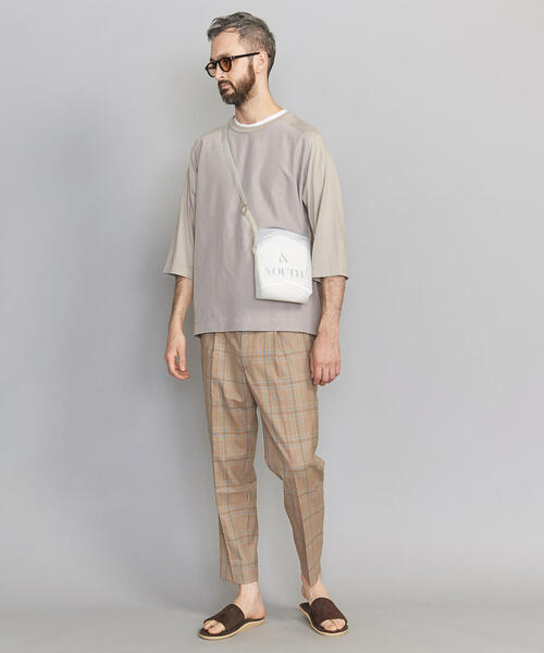 BEAUTY&YOUTH UNITED ARROWS（ビューティーアンドユースユナイテッドアローズ）の「BY PVC クリア ミニバッグ（ショルダーバッグ・メンズ・ダークグレー/オフホワイト・FREE）」の17枚目の写真