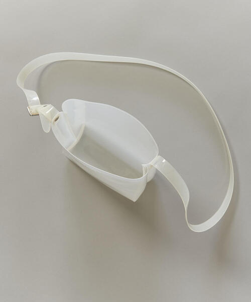 BEAUTY&YOUTH UNITED ARROWS（ビューティーアンドユースユナイテッドアローズ）の「BY PVC クリア ミニバッグ（ショルダーバッグ・メンズ・ダークグレー/オフホワイト・FREE）」の15枚目の写真