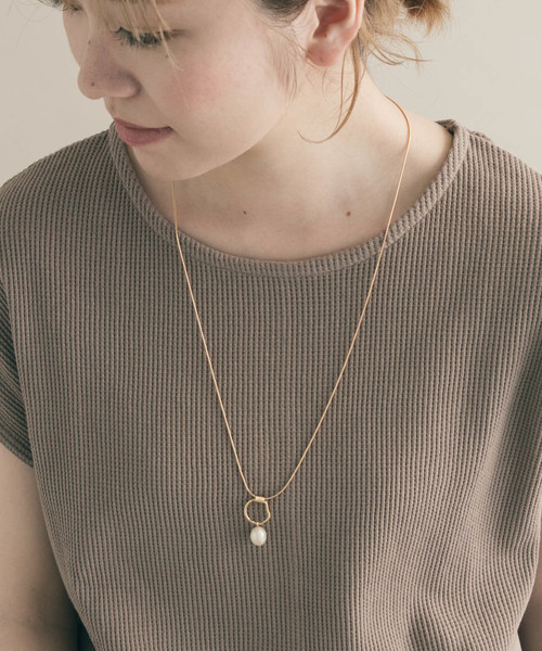 Smelly スメリー の バロックパールロングネックレス ネックレス Wear