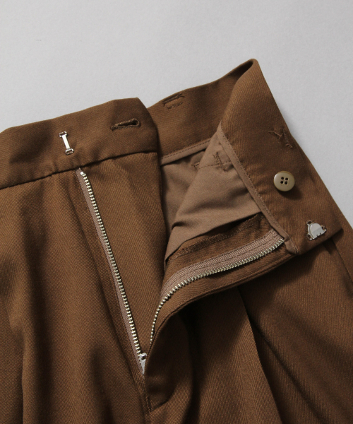 LOWRYS FARM（ローリーズファーム）の「ＴＲサイドスリットパンツ２　858638（その他パンツ・レディース・ブラウン/レッド・MEDIUM/LARGE）」の9枚目の写真