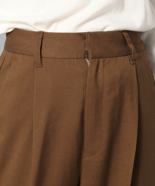 LOWRYS FARM（ローリーズファーム）の「ＴＲサイドスリットパンツ２　858638（その他パンツ・レディース・ブラウン/レッド・MEDIUM/LARGE）」の6枚目の写真
