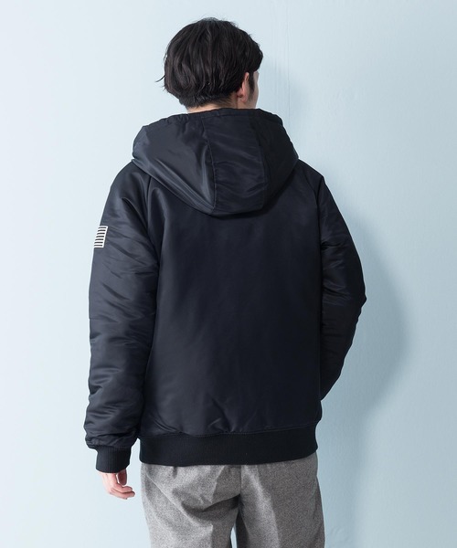 Champion(チャンピオン)の「【CHAMPION/チャンピオン】フーデッドブルゾン C3-Q605 保温性 『Thermo Lite』 フード中綿ジャケット 星条旗(ブルゾン・メンズ・ブラック/パープル/ベージュ・MEDIUM/X-LARGE/LARGE)」の5枚目の写真