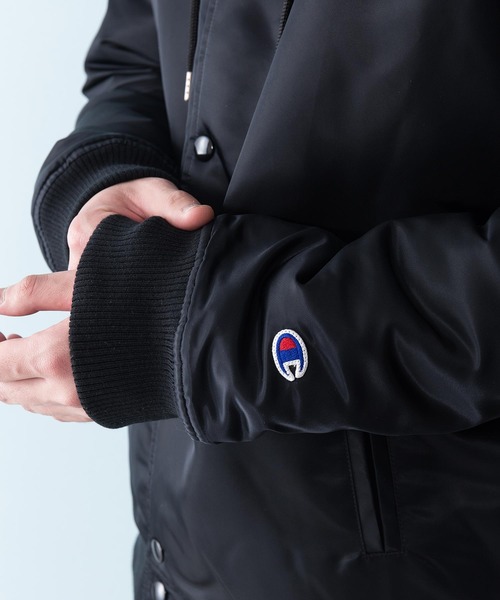 Champion(チャンピオン)の「【CHAMPION/チャンピオン】フーデッドブルゾン C3-Q605 保温性 『Thermo Lite』 フード中綿ジャケット 星条旗(ブルゾン・メンズ・ブラック/パープル/ベージュ・MEDIUM/X-LARGE/LARGE)」の14枚目の写真