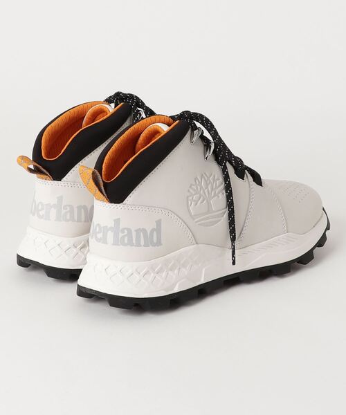Timberland(ティンバーランド)の「メンズ ブルックリン シティ ウォータープルーフ スニーカー - ホワイト(スニーカー・メンズ・ホワイト・25.5cm/26.5cm/27.5cm/28.5cm/30.0cm/25.0cm/26.0cm/27.0cm/28.0cm/29.0cm)」の2枚目の写真