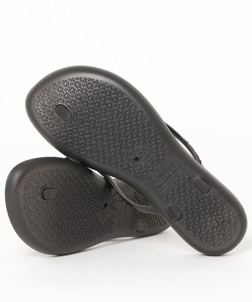 IPANEMA（イパネマ）の「IPANEMA/イパネマ レディース MAXI FASHION II/マキシファッション ２ ハート ビーチサンダル SP82120（サンダル・レディース・ブラック/グリーン系その他/ベージュ×ブラック/ピンク系その他/ブラック×シルバー/ブラウン/ブラウン系その他/ブラック×ゴールド・24.0cm/23.0cm/24.5cm/22.0cm）」の10枚目の写真