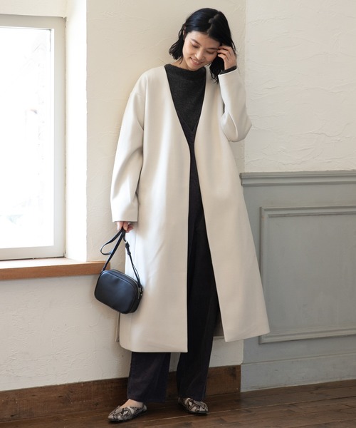 LAKOLE(ラコレ)の「コーデュロイナローストラップサロペット / LAKOLE(サロペット/オーバーオール・レディース・ベージュ/ブラック/アイボリー/ブルー・SMALL/MEDIUM)」の16枚目の写真