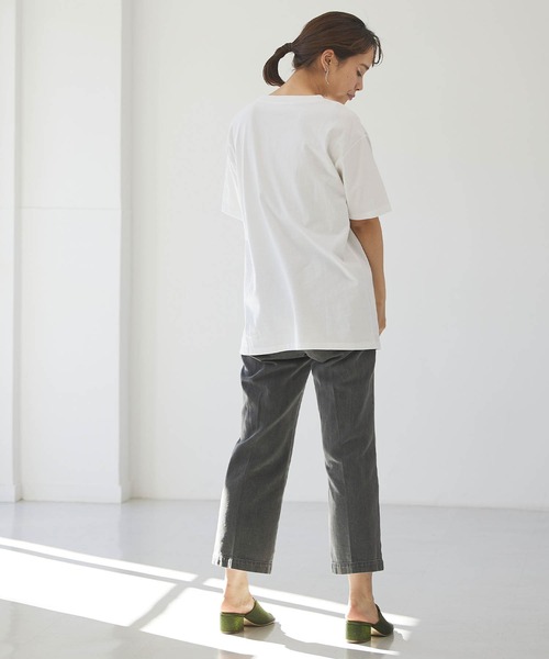 forksy.(フォルクシー)の「【forksy.】ポートフォリオグラフィック半袖Tシャツ(Tシャツ/カットソー・レディース・ホワイト/ベージュ・FREE)」の7枚目の写真