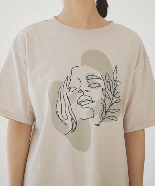forksy.(フォルクシー)の「【forksy.】ポートフォリオグラフィック半袖Tシャツ(Tシャツ/カットソー・レディース・ホワイト/ベージュ・FREE)」の15枚目の写真