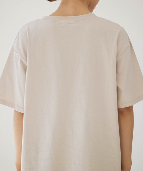 forksy.(フォルクシー)の「【forksy.】ポートフォリオグラフィック半袖Tシャツ(Tシャツ/カットソー・レディース・ホワイト/ベージュ・FREE)」の16枚目の写真