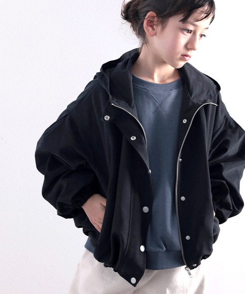 classicalelf（クラシカルエルフ）の「ふんわりシルエットがかわいい万能マンパ。（マウンテンパーカー・キッズ・ブラック/ベージュ/カーキ/キャメル・130/140/150/160）」の18枚目の写真