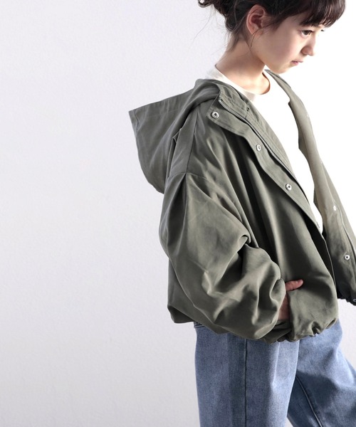 classicalelf（クラシカルエルフ）の「ふんわりシルエットがかわいい万能マンパ。（マウンテンパーカー・キッズ・ブラック/ベージュ/カーキ/キャメル・130/140/150/160）」の22枚目の写真