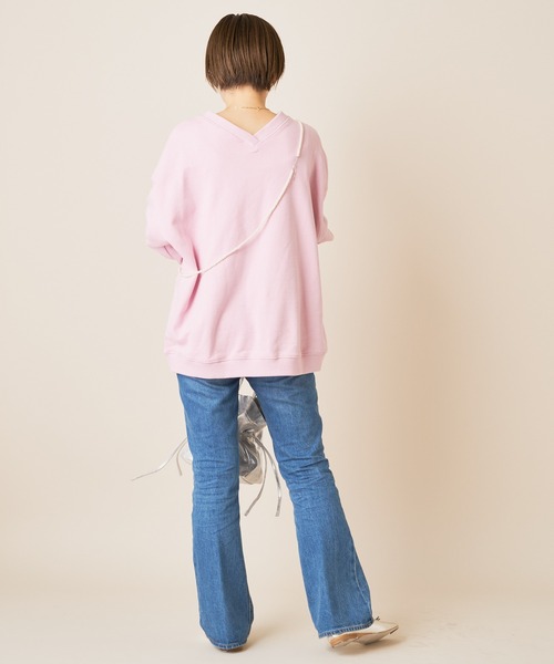 SHENERY(シーナリー)の「バックV裏毛プルオーバー(Tシャツ/カットソー・レディース・チャコールグレー/オフホワイト/ピンク・FREE)」の8枚目の写真