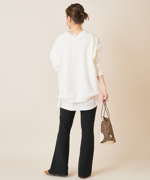 SHENERY(シーナリー)の「バックV裏毛プルオーバー(Tシャツ/カットソー・レディース・チャコールグレー/オフホワイト/ピンク・FREE)」の12枚目の写真