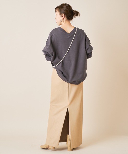 SHENERY(シーナリー)の「バックV裏毛プルオーバー(Tシャツ/カットソー・レディース・チャコールグレー/オフホワイト/ピンク・FREE)」の19枚目の写真