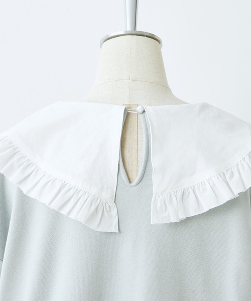 one after another NICE CLAUP（ワンアフターアナザーナイスクラップ）の「ビッグカラ―フリルプルオーバー（Tシャツ/カットソー・レディース・ブラック/オフホワイト/ミント・FREE）」の12枚目の写真