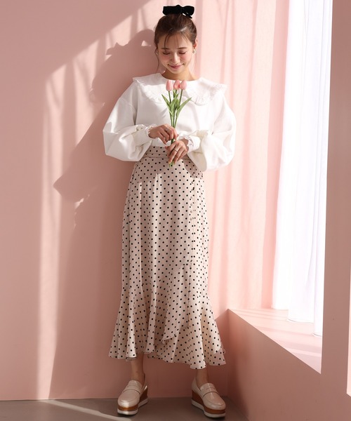 one after another NICE CLAUP（ワンアフターアナザーナイスクラップ）の「ビッグカラ―フリルプルオーバー（Tシャツ/カットソー・レディース・ブラック/オフホワイト/ミント・FREE）」の21枚目の写真