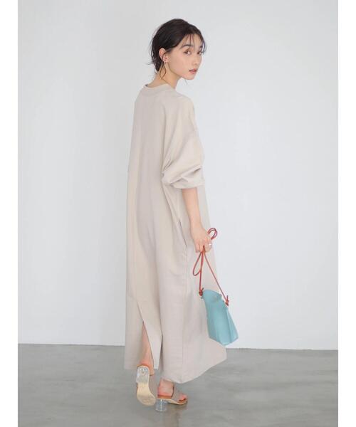 AMERICAN HOLIC(アメリカンホリック)の「オーバーサイズミニ裏毛ワンピース(ワンピース・レディース・チャコールグレー/ライトベージュ/ライトグレー/ミント・FREE)」の16枚目の写真