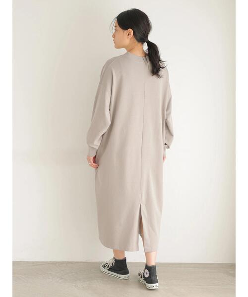 AMERICAN HOLIC(アメリカンホリック)の「オーバーサイズミニ裏毛ワンピース(ワンピース・レディース・チャコールグレー/ライトベージュ/ライトグレー/ミント・FREE)」の9枚目の写真