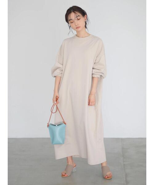 AMERICAN HOLIC(アメリカンホリック)の「オーバーサイズミニ裏毛ワンピース(ワンピース・レディース・チャコールグレー/ライトベージュ/ライトグレー/ミント・FREE)」の18枚目の写真