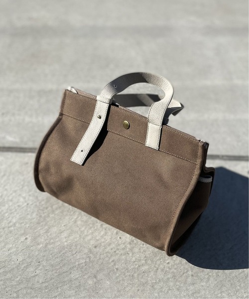 【H.V.F.N】スピック &スパン　LUNA Medium キャンバスバッグ H.V.F.N（ハブファン）の「《WEB限定》【H.V.F.N】 LUNA Medium
