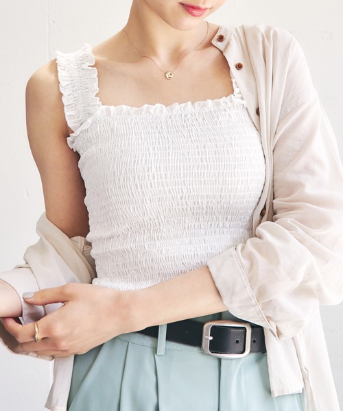 ECRIRE（エクリール）の「シャーリングキャミ（キャミソール・レディース・ブラック/ベージュ/オフホワイト/ブルー・フリー）」の2枚目の写真